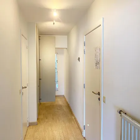 In By The Nieuwpoort