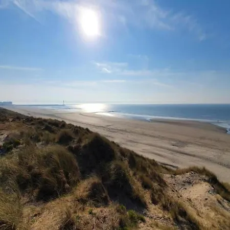 In By The * Nieuwpoort