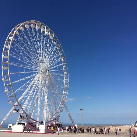 In By The * Nieuwpoort